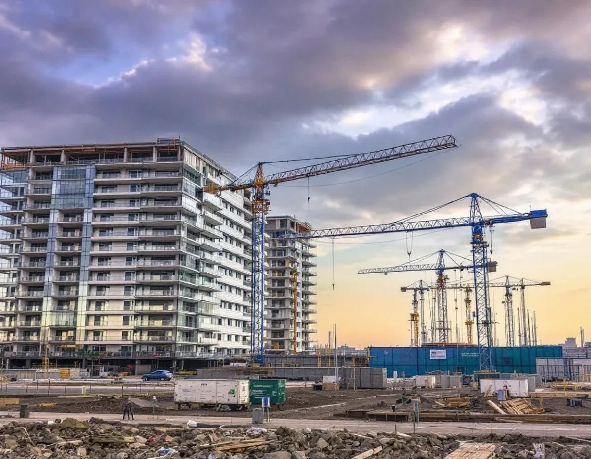 Évolutions majeures du droit de la construction en 2024 : ce qui change pour les professionnels et les particuliers