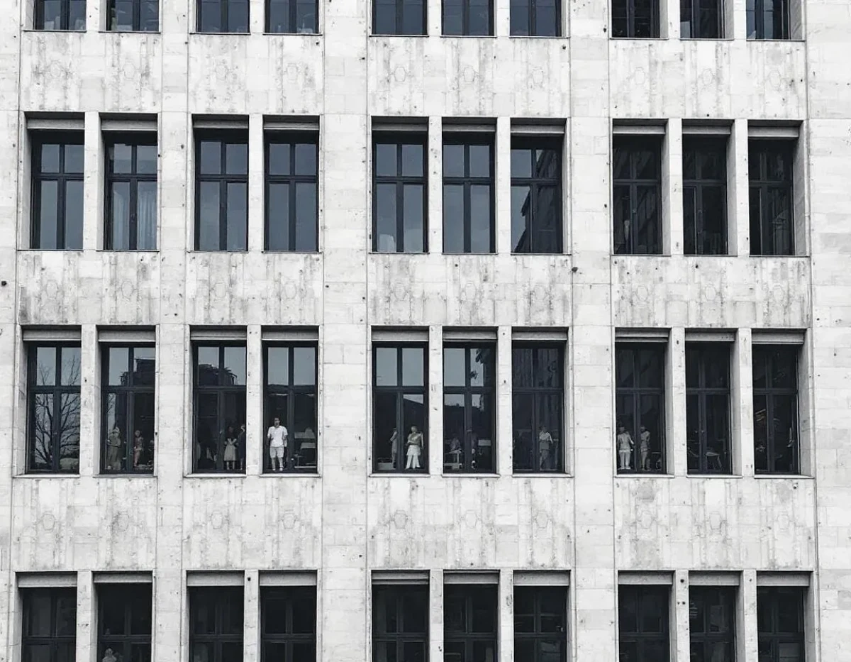 Maîtrisez le Droit de la Copropriété: Stratégies et Obligations en 2025
